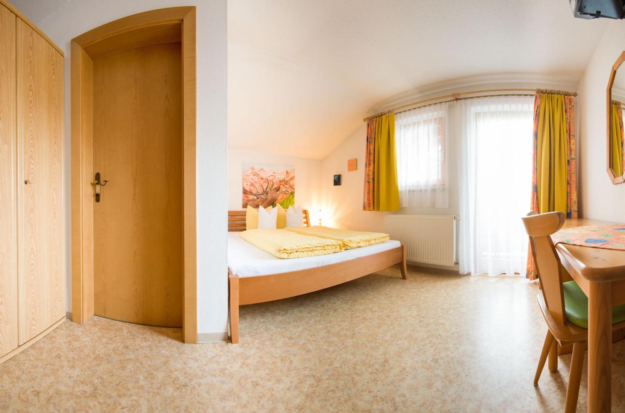 Apart-Pension Wasserfall Neustift im Stubaital Δωμάτιο φωτογραφία